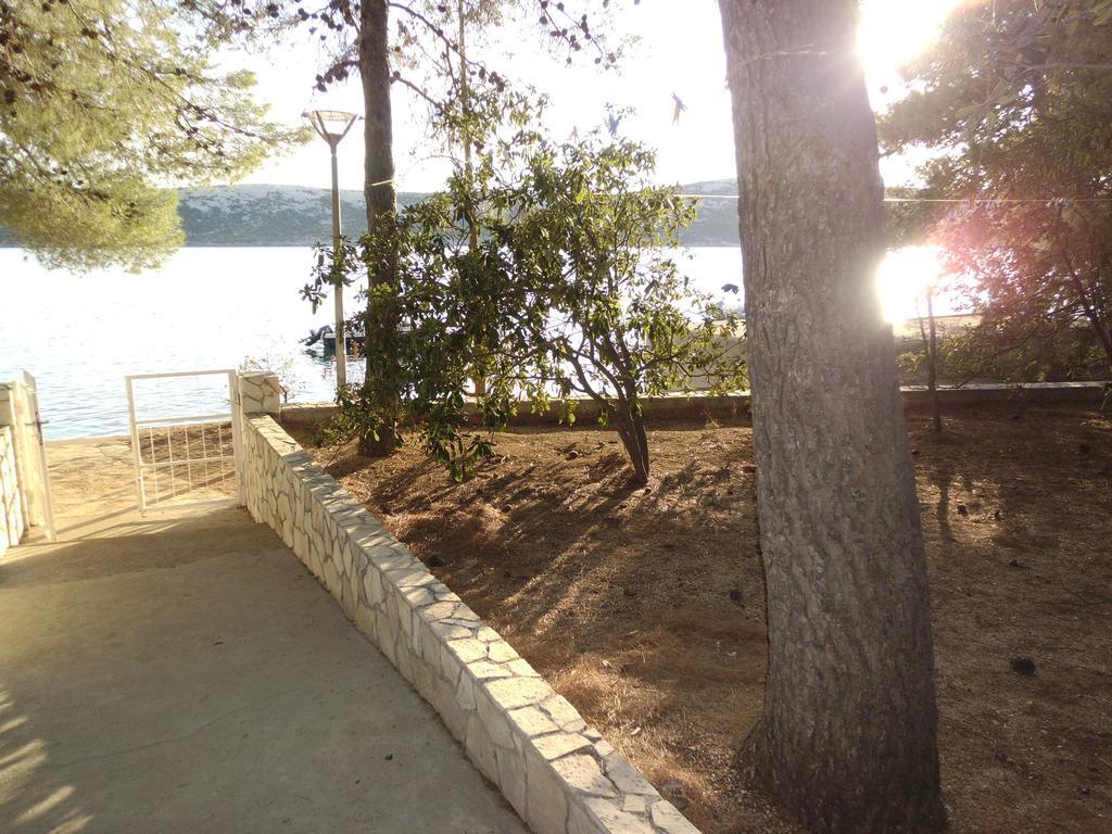 Apartments Kreso 5 Meters From The Beach With See View Shadow And Parking Place Stara Novalja Szoba fotó