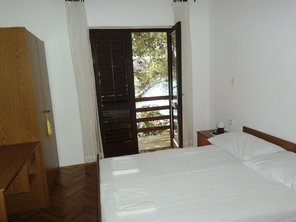 Apartments Kreso 5 Meters From The Beach With See View Shadow And Parking Place Stara Novalja Szoba fotó