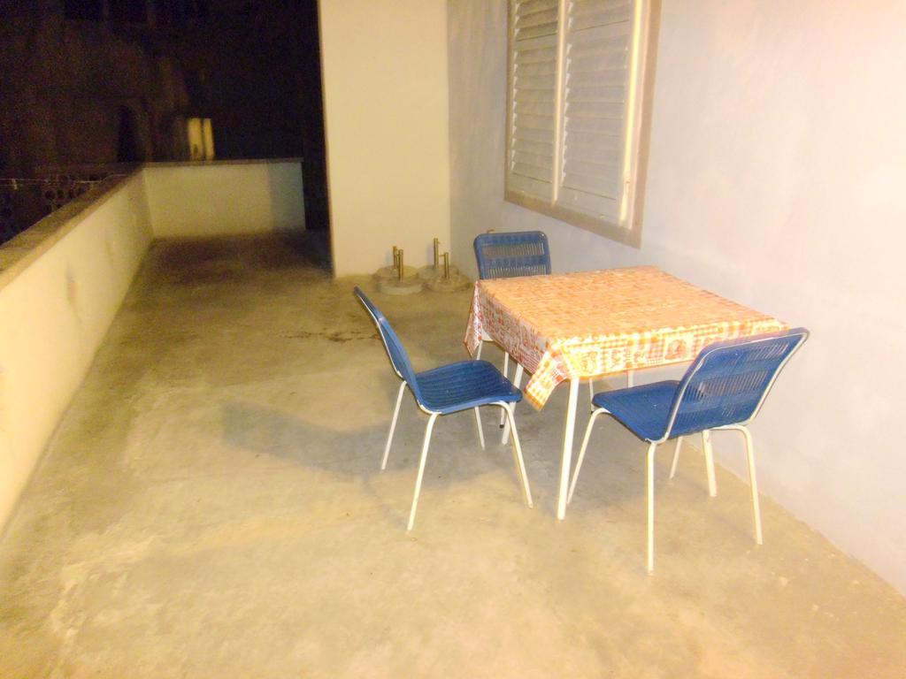 Apartments Kreso 5 Meters From The Beach With See View Shadow And Parking Place Stara Novalja Szoba fotó