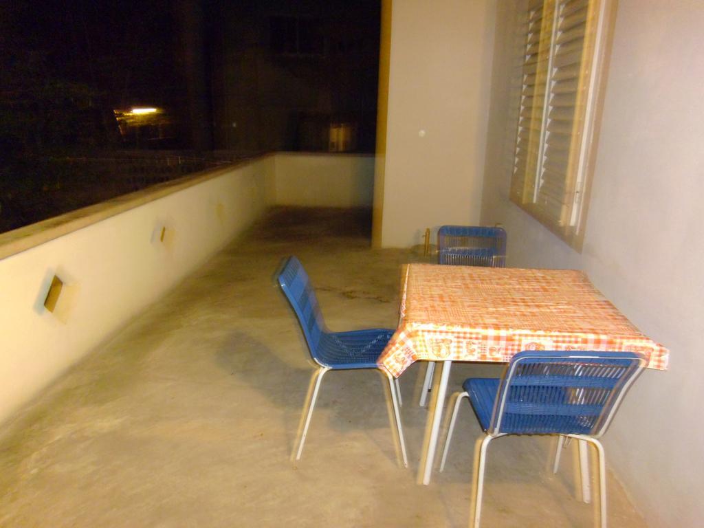 Apartments Kreso 5 Meters From The Beach With See View Shadow And Parking Place Stara Novalja Szoba fotó