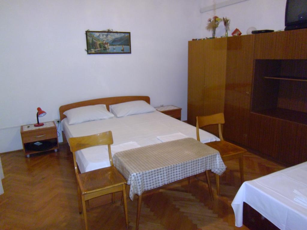 Apartments Kreso 5 Meters From The Beach With See View Shadow And Parking Place Stara Novalja Szoba fotó