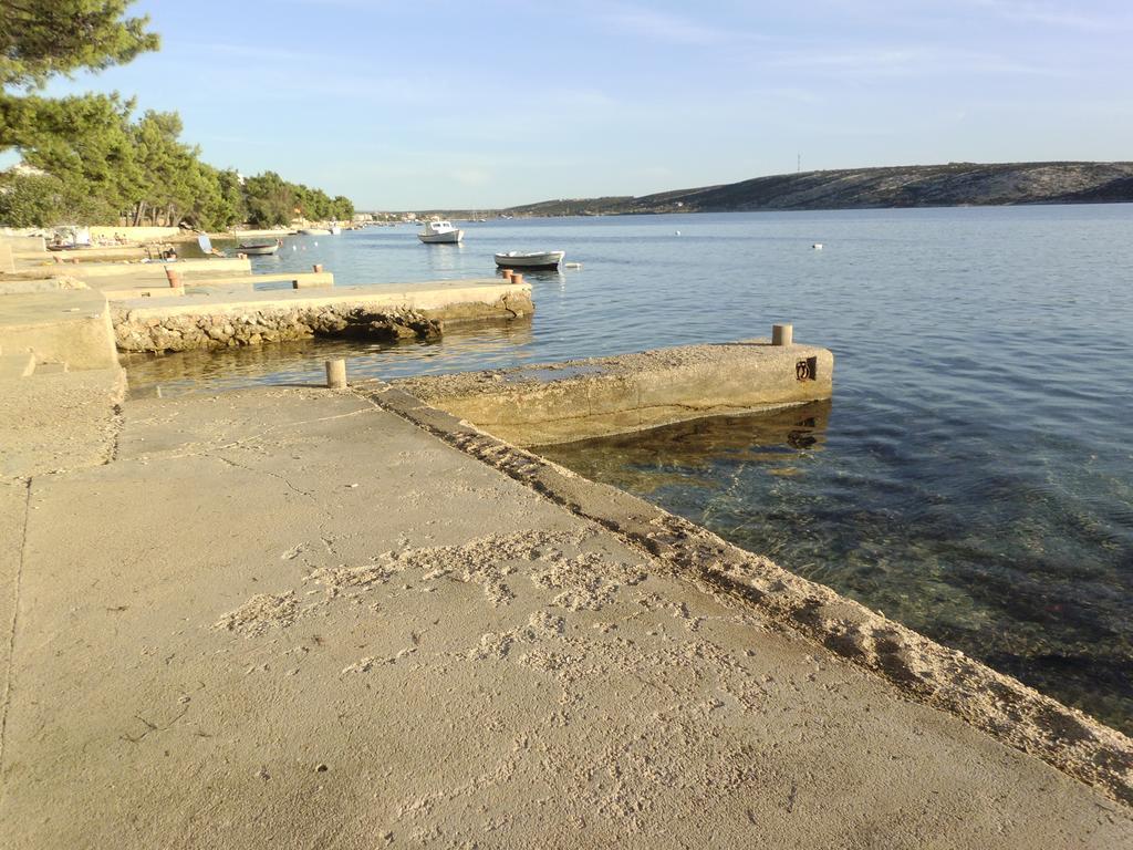 Apartments Kreso 5 Meters From The Beach With See View Shadow And Parking Place Stara Novalja Kültér fotó